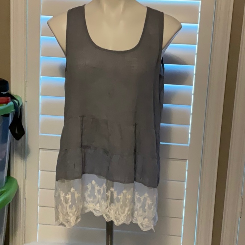 Signature Studio Blue Cream Asymmetrical Boxy Tank Top